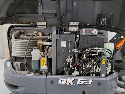 Zdjęcie przedmiotu: Mini koparka DEVELON DX63-7 
