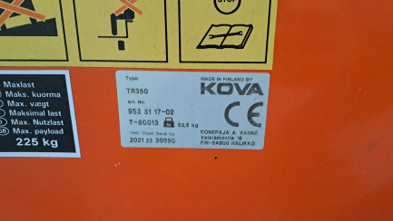 Zdjęcie przedmiotu: Przyczepka i rozsiewacz PROFI