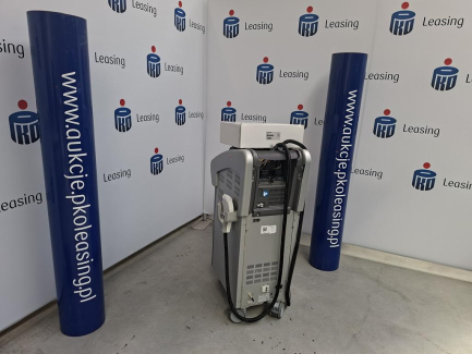 Zdjęcie przedmiotu: Urządzenie medyczne DEKA SCHWARZY wykorzystujące pole elektromagnetyczne do budowania mięśni i modelowania ciała