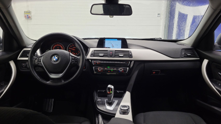 Zdjęcie przedmiotu: BMW 318i GPF Advantage aut