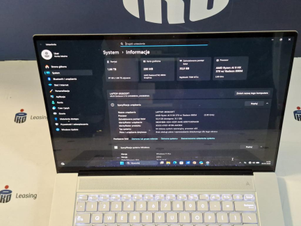 Zdjęcie przedmiotu: NOTEBOOK ASUS ZS16OLED UM5606WA-RK268X R-AI9HX370 32G 2TS R890M 16 120 W11P WHT