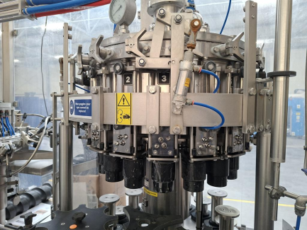 Zdjęcie przedmiotu: Linia rozlewnicza do piwa RAVECO TR480-16