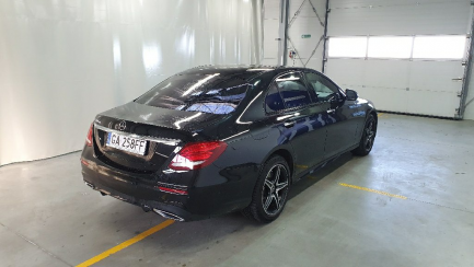 Zdjęcie przedmiotu: Mercedes-benz E 300