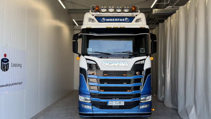 Zdjęcie przedmiotu: SCANIA S580 E6 26.0t LA 6x2 NA