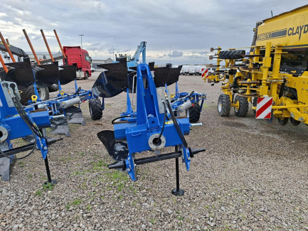 Zdjęcie przedmiotu: OVERUM CX-H4 reversible plough