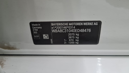 Zdjęcie przedmiotu: Bmw 318d Sport Line aut