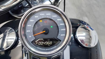 Zdjęcie przedmiotu: Harley Davidson Softail Sport Glide