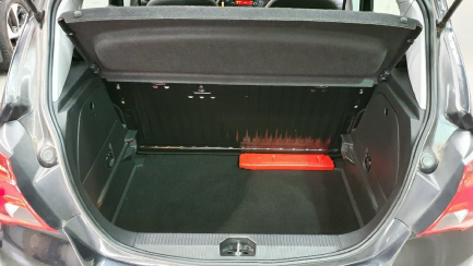 Zdjęcie przedmiotu: Opel CORSA-E Hatchback  Corsa 1.4 Enjoy