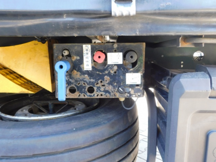 Zdjęcie przedmiotu: KRONE SD Curtain semitrailer