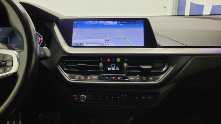 Zdjęcie przedmiotu: BMW 118i M Sport aut