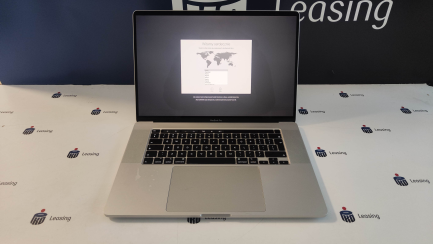 Zdjęcie przedmiotu: Ноутбук Apple MacBook Pro 16 дюймів із сенсорною панеллю, 6-ядерний процесор Intel Core i7 2.6 ГГц, 9-е покоління, 16 ГБ оперативної пам'яті, SSD на 512 ГБ (колір "сірий космос"), код товару MVVL2ZE/A