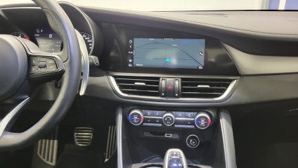 Zdjęcie przedmiotu: ALFA ROMEO Giulia 2.0 Turbo Veloce aut