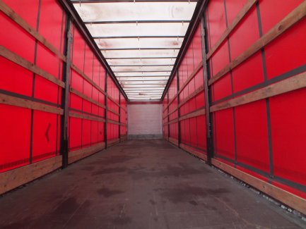 Zdjęcie przedmiotu: SCHMITZ CARGOBULL SCB*S3T Curtain semitrailer