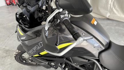 Zdjęcie przedmiotu: BENELLI TRK 702X