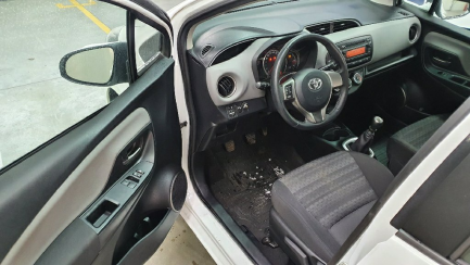 Zdjęcie przedmiotu: Toyota Yaris 1.33 Active EU6