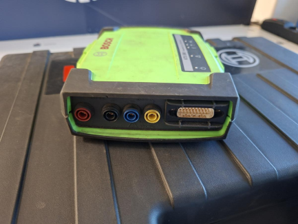 Zdjęcie przedmiotu: BOSCH KTS 590 diagnostic tester