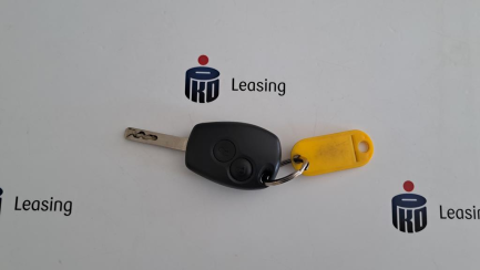 Zdjęcie przedmiotu: Renault Master FWD 2.3 dCi Pack Clim S&S+E E6 3.5t