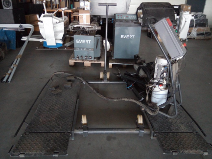 Zdjęcie przedmiotu: Vulcanization equipment (lift, balancing machine, assembly machine)