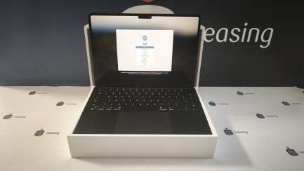 Ноутбук / Лептоп Apple MacBook Air 13 M3 / 8 ГБ / 256 ГБ, виробничий код MRXV3ZE/A