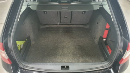 Zdjęcie przedmiotu: SKODA, Octavia III Kombi 13-17, 2.0 TDI Elegance