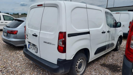 Zdjęcie przedmiotu: Toyota PROACE City 1.5 CRD E6.2 2.4t Active S&S