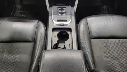 Zdjęcie przedmiotu: LAND ROVER Discovery Sport 2.0 TD4 SE