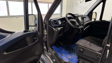 Zdjęcie przedmiotu: Iveco Daily 35S18 V Hi-Matic E6 3.5t