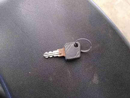 Zdjęcie przedmiotu: Electric pallet truck FENWICK-LINDE E16PH-01