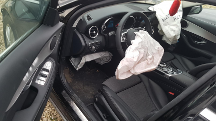 Zdjęcie przedmiotu: Mercedes-benz C 180 9G-TRONIC