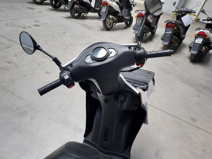 Zdjęcie przedmiotu: KYMCO Agility Carry 50 (4T)