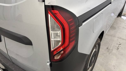 Zdjęcie przedmiotu: Renault Kangoo IV Van 1.5 Blue dCi E6d/e 2.3t L2 Extra