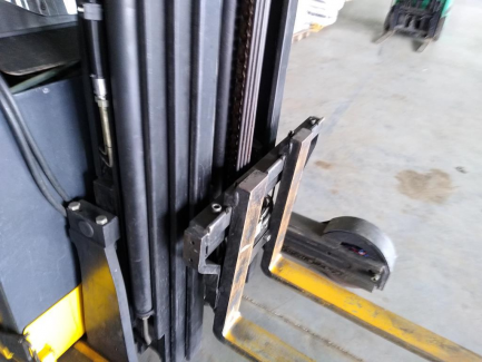 Zdjęcie przedmiotu: W&oacute;zek widłowy wysokiego składowania OM XR 14 ac