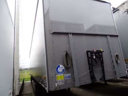 Zdjęcie przedmiotu: BERGER SAPL 24 curtain semi-trailer