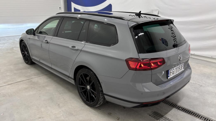 Zdjęcie przedmiotu: Volkswagen Passat Variant 2.0 TDI 4Mot. R-Line Edition DSG