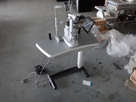 Zdjęcie przedmiotu: Medical laser for 2RT ELLEX MEDICAL PTY 2 RT LR1532 therapy