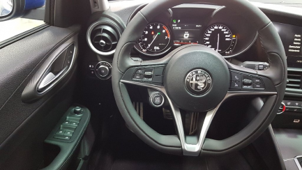 Zdjęcie przedmiotu: ALFA ROMEO GIULIA 2.0 Turbo Veloce Q4 aut