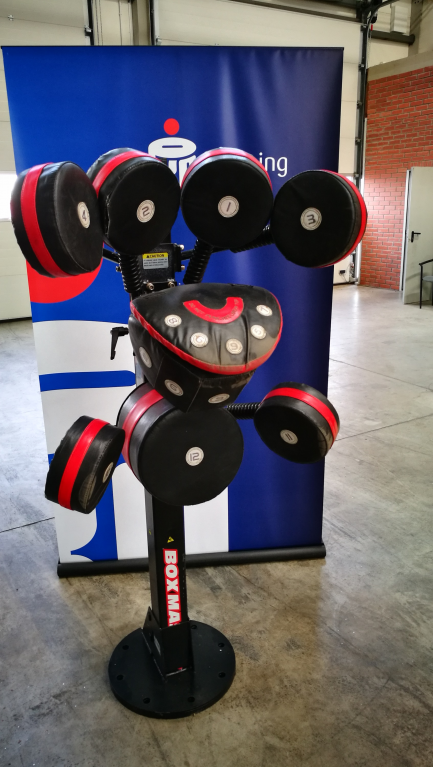 Zdjęcie przedmiotu: Boxmaster - Tower with base STAR TRAC