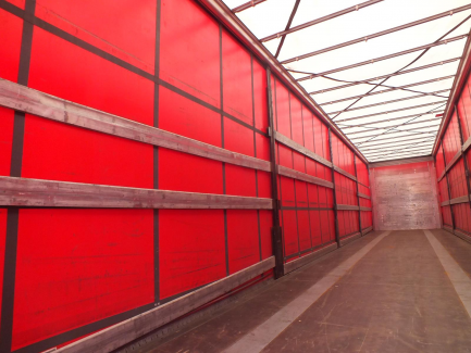 Zdjęcie przedmiotu: KOEGEL S24-1 curtain semi-trailer