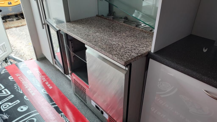 Zdjęcie przedmiotu: Catering trailer with equipment MER FH 1300V