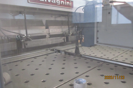 Zdjęcie przedmiotu: SALVAGNINI P2 Performer bending center - a CNC device designed for bending metal sheets up to 2 mm thick.