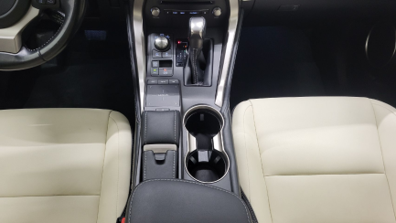 Zdjęcie przedmiotu: Lexus NX 300 F Impression AWD