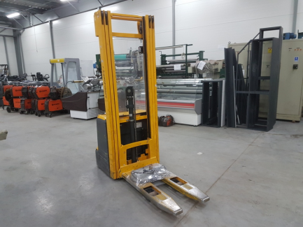 Zdjęcie przedmiotu: W&oacute;zek widłowy Jungheirich EJC 214 115 535 DZ