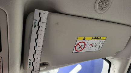 Zdjęcie przedmiotu: LAND ROVER Discovery Sport 2.0 D200 mHEV