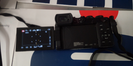 Zdjęcie przedmiotu: PANASONIC LUMIX DMC-GX8 digital camera + Panasonic Lumix G 25mm f1.7 lens + Qudralite Stroboss 36 Olympus / Panasonic + Tripod Manfrotto Compact Action