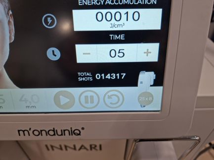 Zdjęcie przedmiotu: Urządzenie kosmetyczne INNARI HTP MONDUNIQ COSMETIQUES PROFESSIONNEL DERMIE PHARM