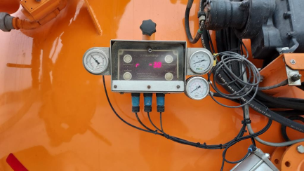 Zdjęcie przedmiotu: Samoch&oacute;d specjalny do czyszczenia kanalizacji Mercedes-Benz 2544 L Actros E5 25.0t