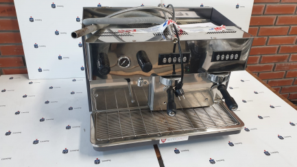 Zdjęcie przedmiotu: PROMOCJA GASTRONOMIA Automatyczny ekspres 2 grupowy- kolbowy CREAM INT.SPAIN S.L.U. MA-C-2GR (CONTROL 2GR.)