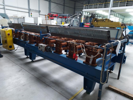 Zdjęcie przedmiotu: A line for the production of BUD-MASZ D-23F metal roof tiles