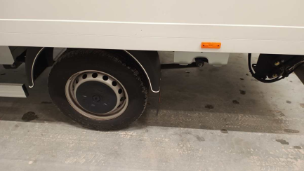 Zdjęcie przedmiotu: Renault Master FWD 2.3 dCi E6 3.5t L3H1 Extra S&S+E