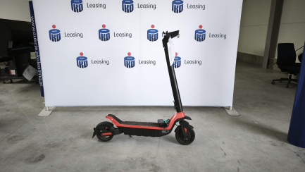 Zdjęcie przedmiotu: RIDER RS Sport Electric Scooter Black and Red